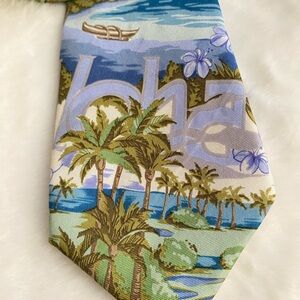 HAWAIIAN TOMMY BAHAMA 100% SILK TIE